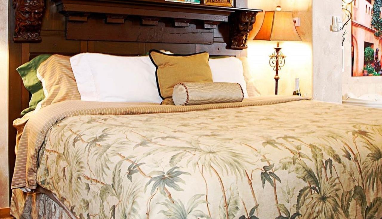 Prairieside Suites Luxury Bed & Breakfast Grandville Buitenkant foto
