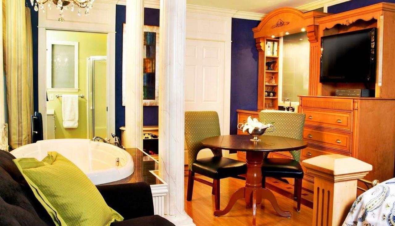 Prairieside Suites Luxury Bed & Breakfast Grandville Buitenkant foto