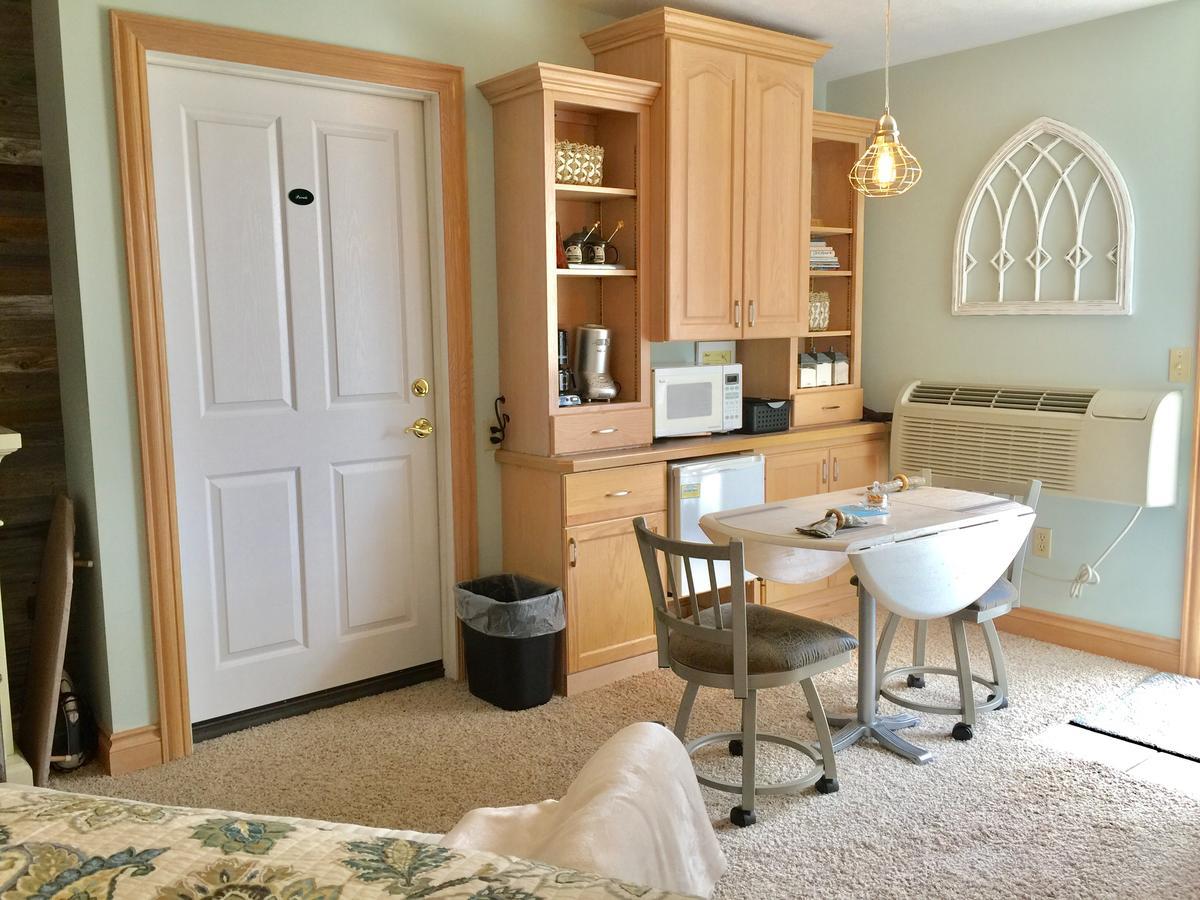 Prairieside Suites Luxury Bed & Breakfast Grandville Buitenkant foto